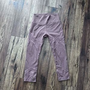 Lululemon wunder under HR crop size 6